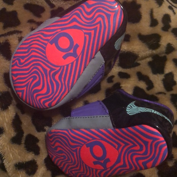 Baby shoes size 10 - Picture 2 of 3